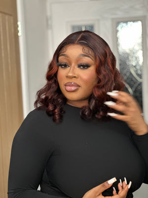 LAURA LOOSE WAVE 5 BY 5 CLOSURE