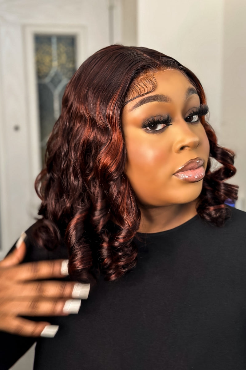 LAURA LOOSE WAVE 5 BY 5 CLOSURE