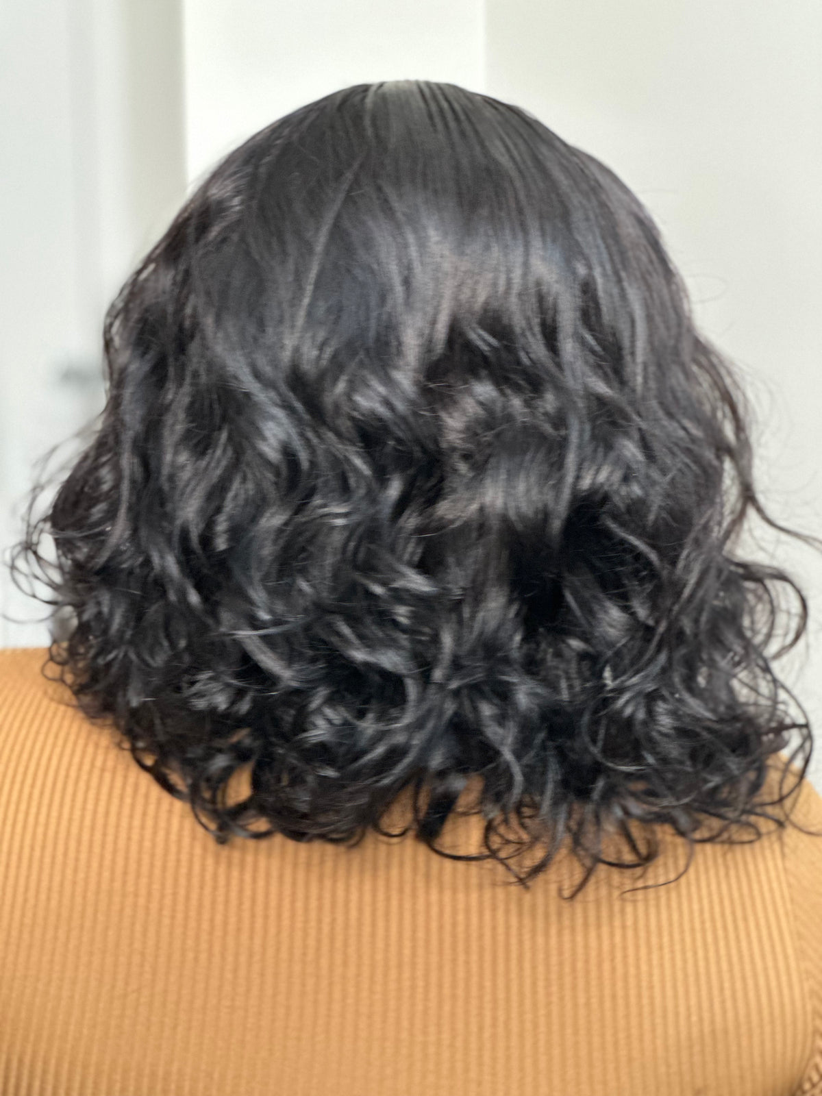FUNMI BOP CURLS CLOSURE WIG
